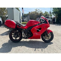 2007 Triumph Sprint ST 1050