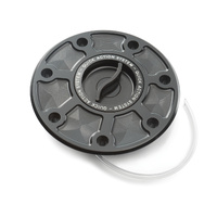Fuel tank quick lock