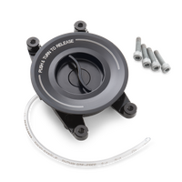 Fuel tank quick lock