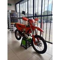 2025 KTM 250 EXC Six Days TBI