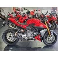2025 Ducati Streetfighter V2 S