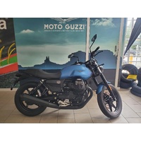 2025 Moto Guzzi V7 Stone