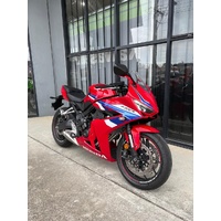 2026 Honda CBR650R E-Clutch MY25