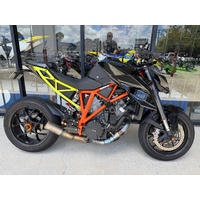 2015 KTM 1290 Super Duke R