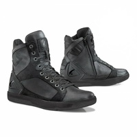 Forma Hyper Black Road Boots